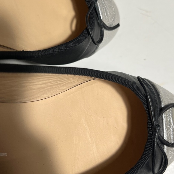 CHANEL Women's Black and Silver Flats - Picture 7 of 10
